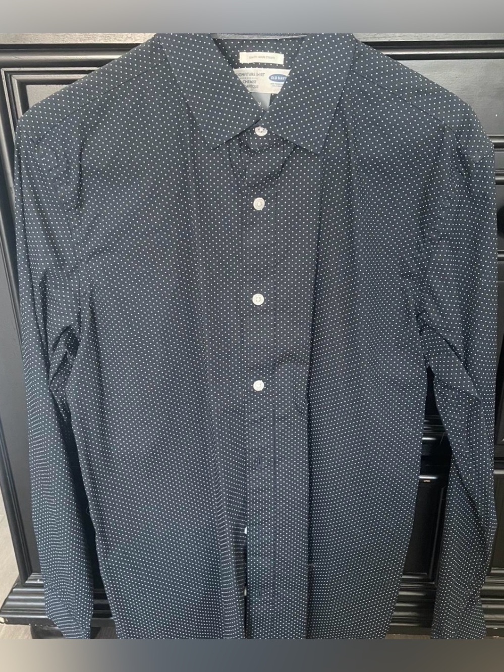 Old Navy Men’s Button-Down Shirt